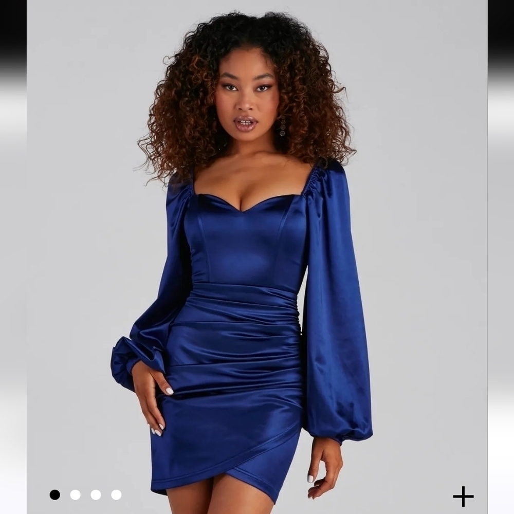 Windsor Lavish Satin Sweetheart Wrap Dress Small